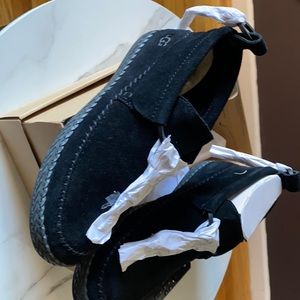 'UGG WOODLYN MOCCASIN